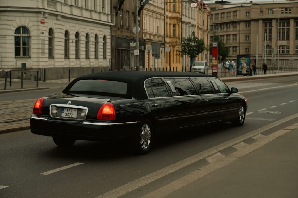 how to start a luxury car service
